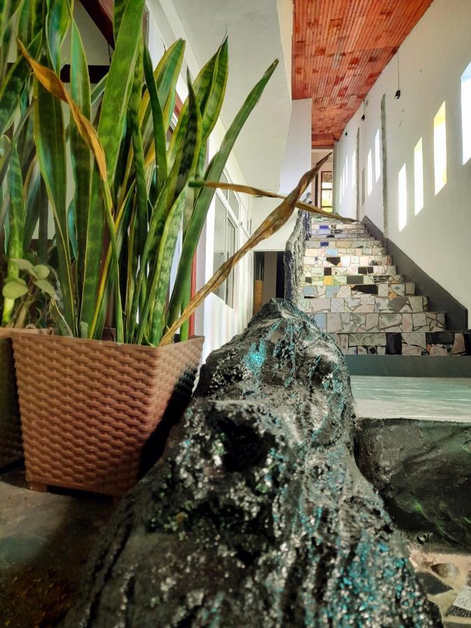 The Mount View By Liyozi Leasiure Hotel Nuwara Eliya Bagian luar foto